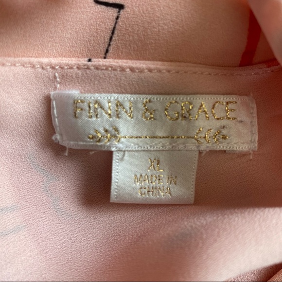 ❗️sold❗️Flinn & Grace Flamingo Print Dress - Picture 9 of 9